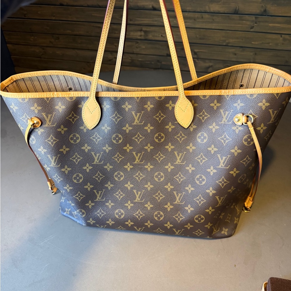 Louis Vuitton Monogram Tote in Brown and Tan
